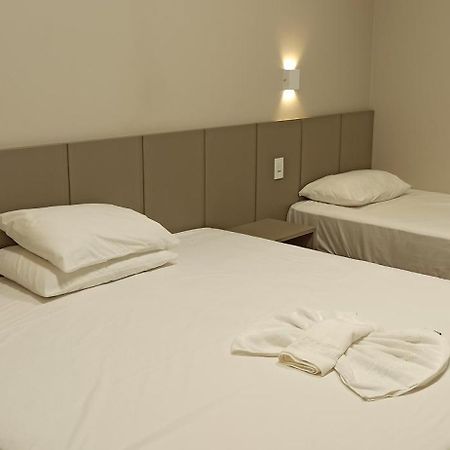 Sleep Hotel Толеду Екстер'єр фото